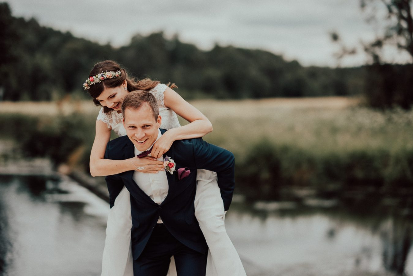 boho-hochzeit-mit-trauung-im-freien-0011