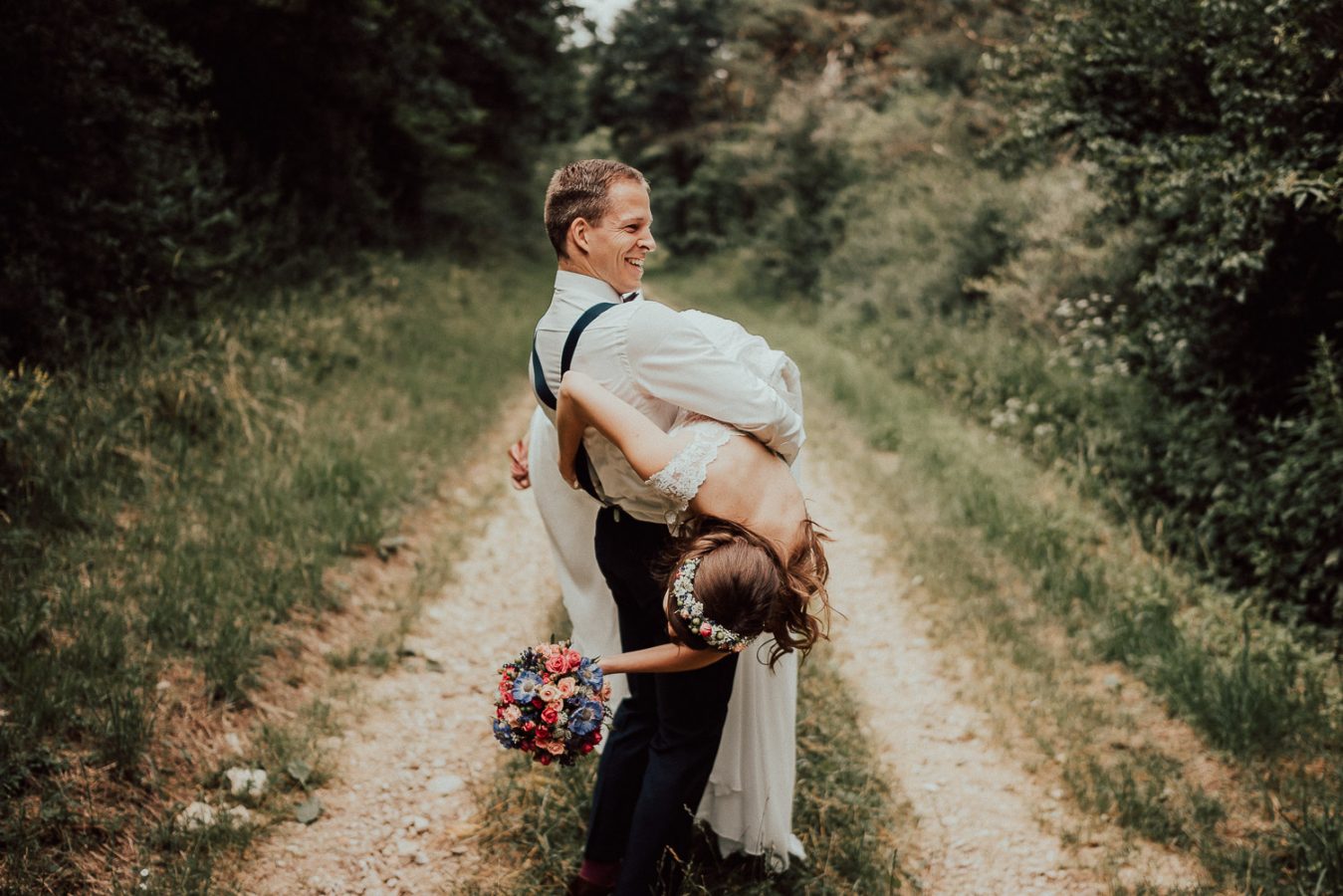 boho-hochzeit-mit-trauung-im-freien-0013