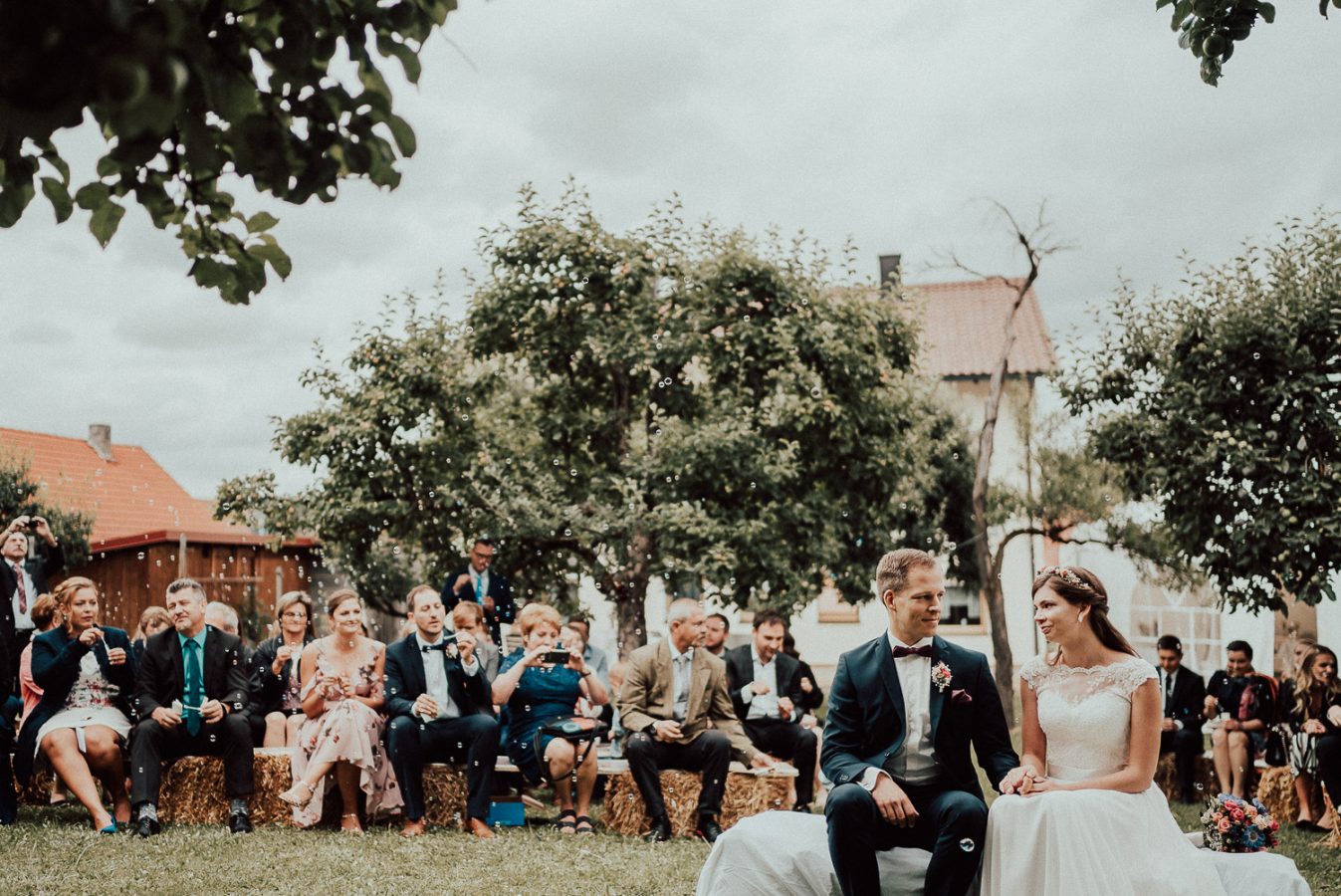 boho-hochzeit-mit-trauung-im-freien-0028