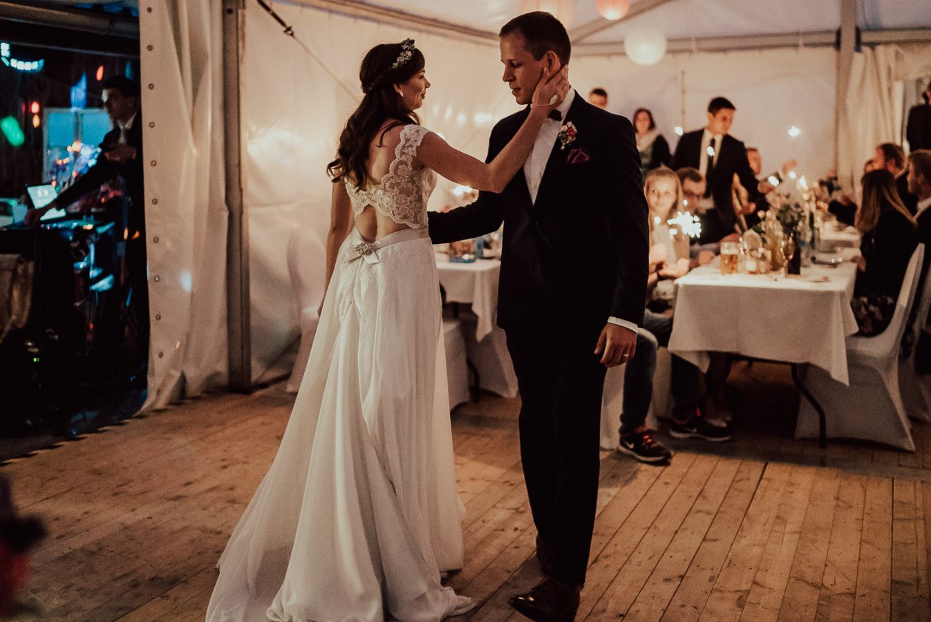 boho-hochzeit-mit-trauung-im-freien-0042