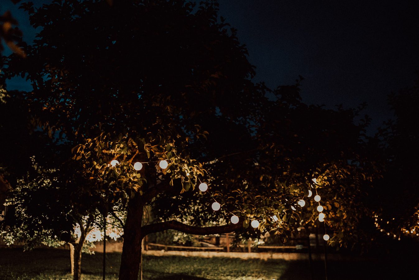 boho-hochzeit-mit-trauung-im-freien-0046