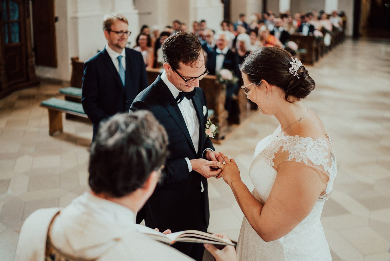 liebevolle-stodlhochzeit-0037