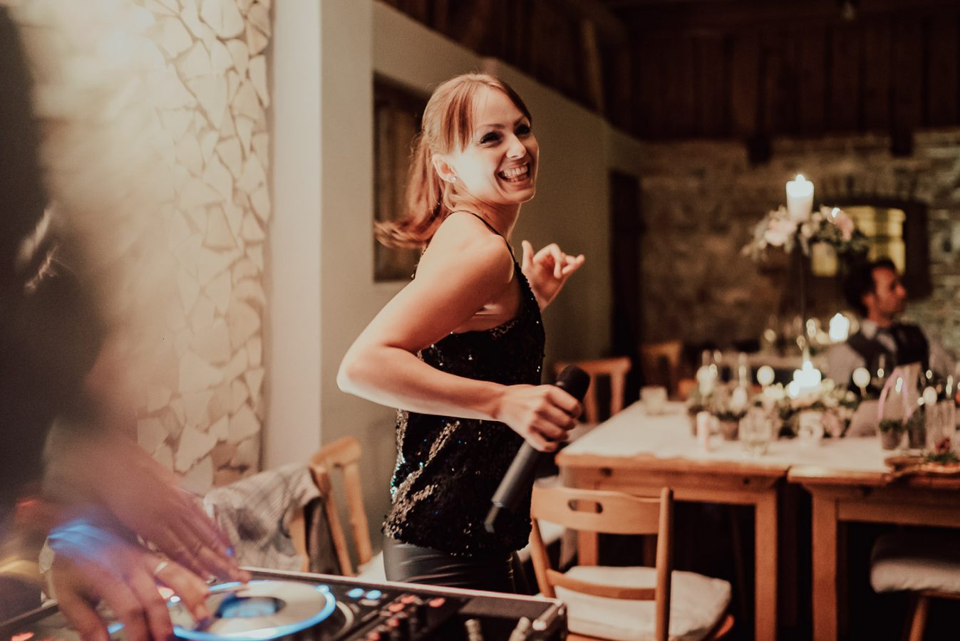 liebevolle-stodlhochzeit-0107