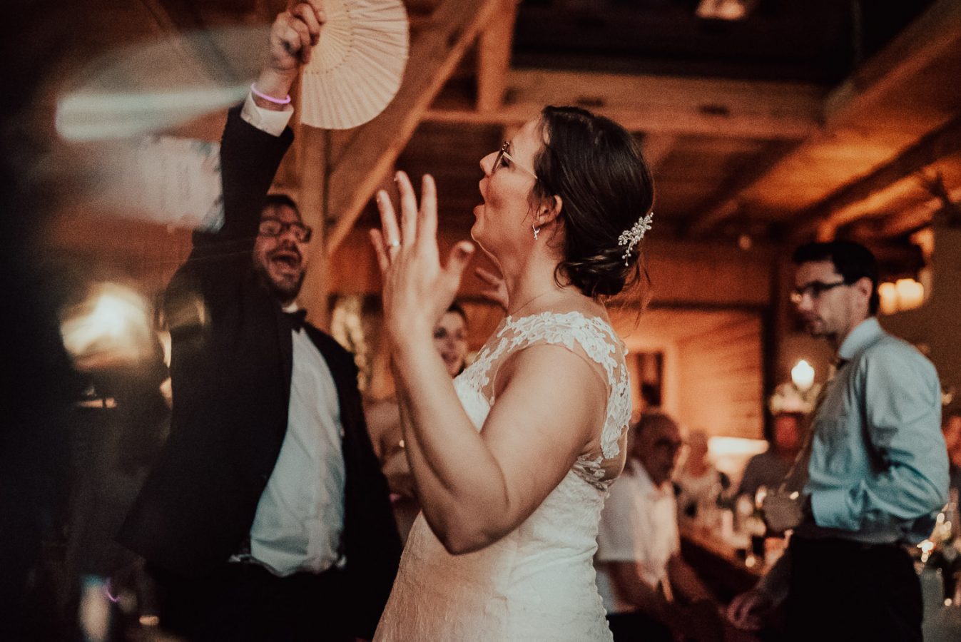 liebevolle-stodlhochzeit-0109