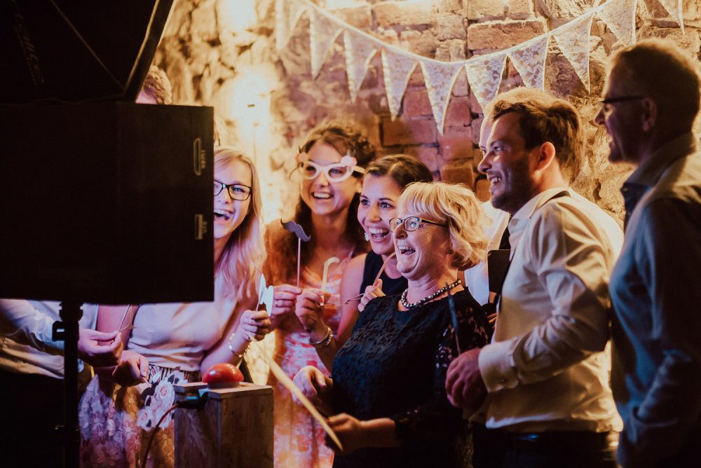 sommer-sonne-scheunenhochzeit-0086