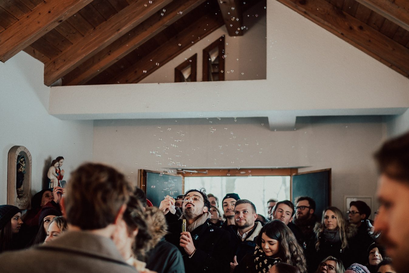 winterhochzeit-mit-weihnachtsmarkt-0052