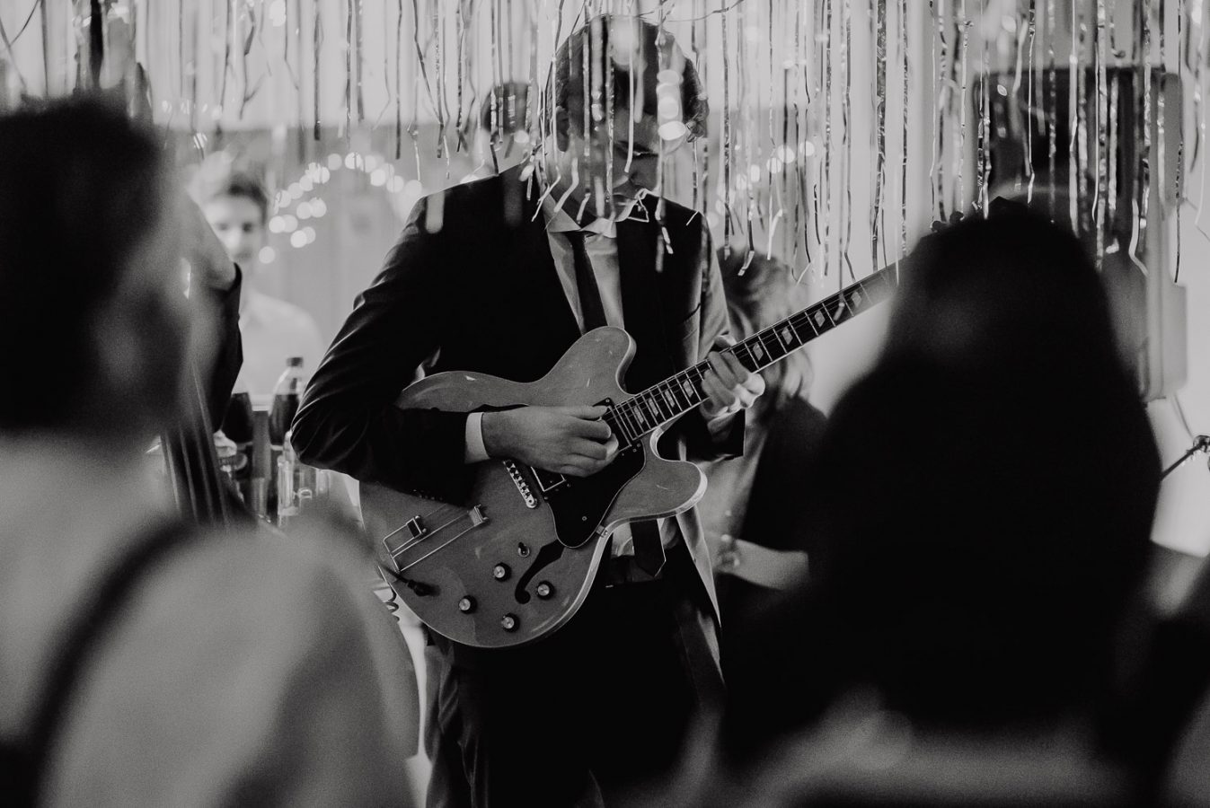 winterhochzeit-mit-weihnachtsmarkt-0078