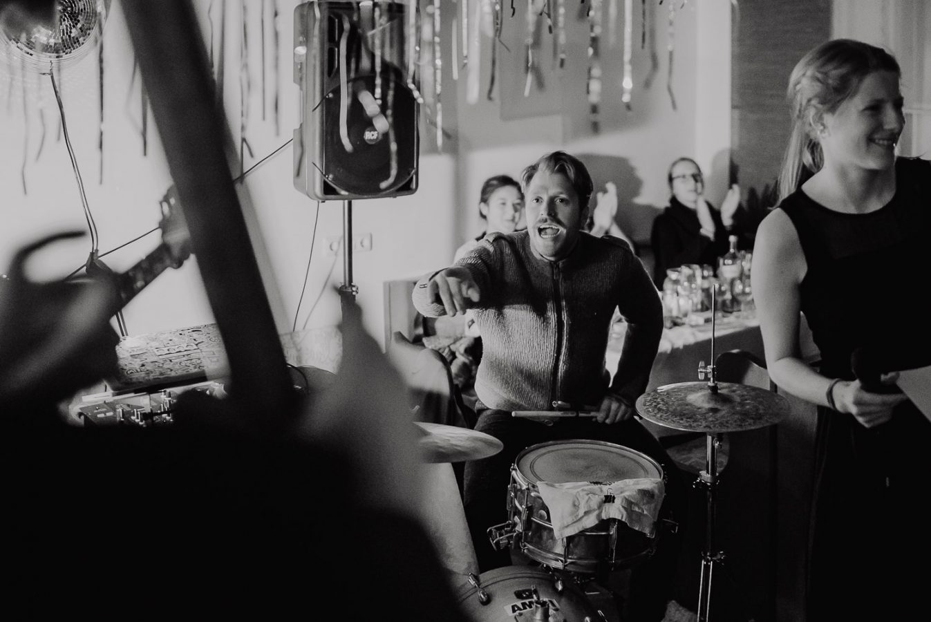 winterhochzeit-mit-weihnachtsmarkt-0079